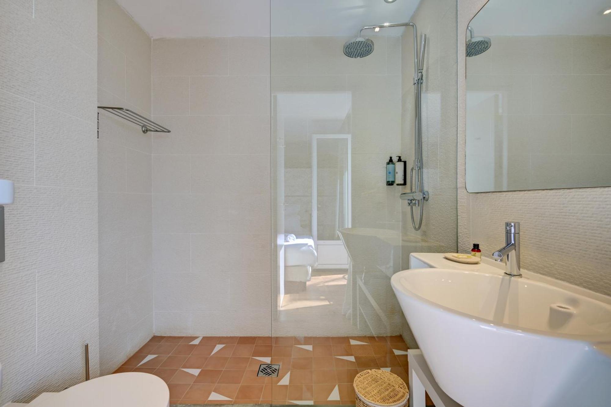 Hotel Bor Йер Экстерьер фото